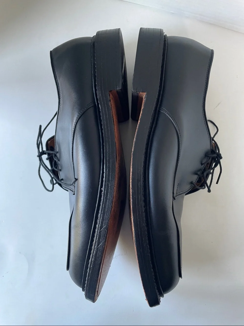 Allen Edmonds Brentwood Black Leather Oxfords size 10 EEE